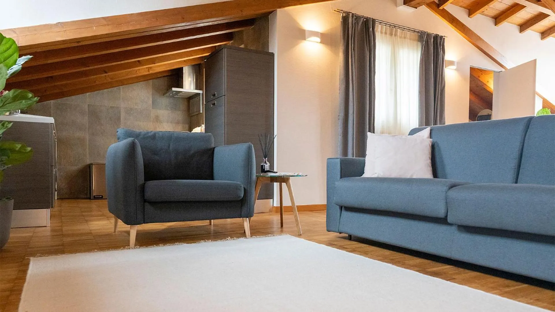 Magic Place Bergamo! Relax Apartment With Terrace In The Heart Of The City 0*, Bergamo Italien